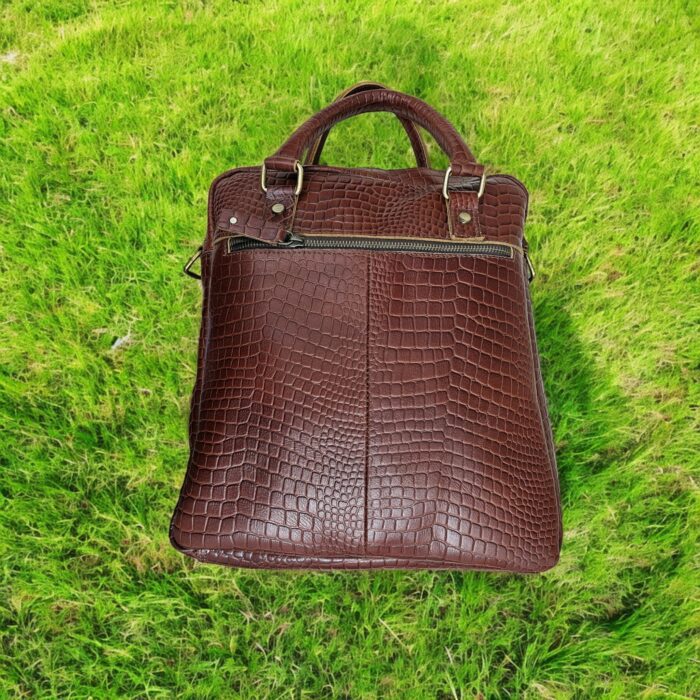 Handmade crocodile-embossed leather messenger bag – luxury laptop satchel