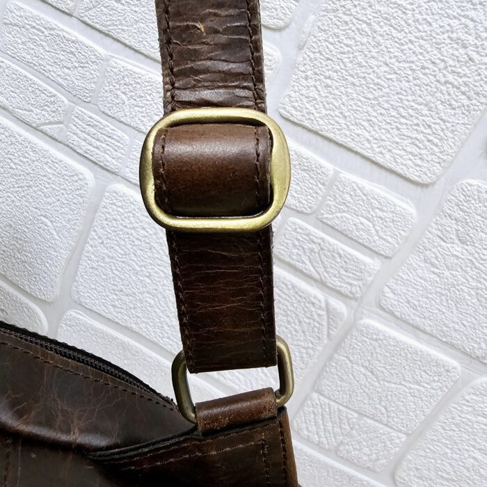 Handcrafted marbled leather messenger bag for business professionals